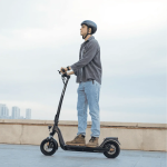 JOYOR C10E Elektrische Step - Image 3