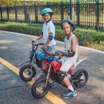 iScooter A12  350W Kids Electric Dirty Bike - Image 17